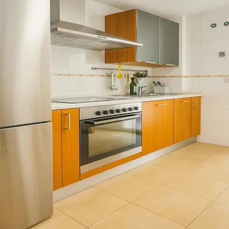 Park-coastal Refuge By The Apartment Estepona